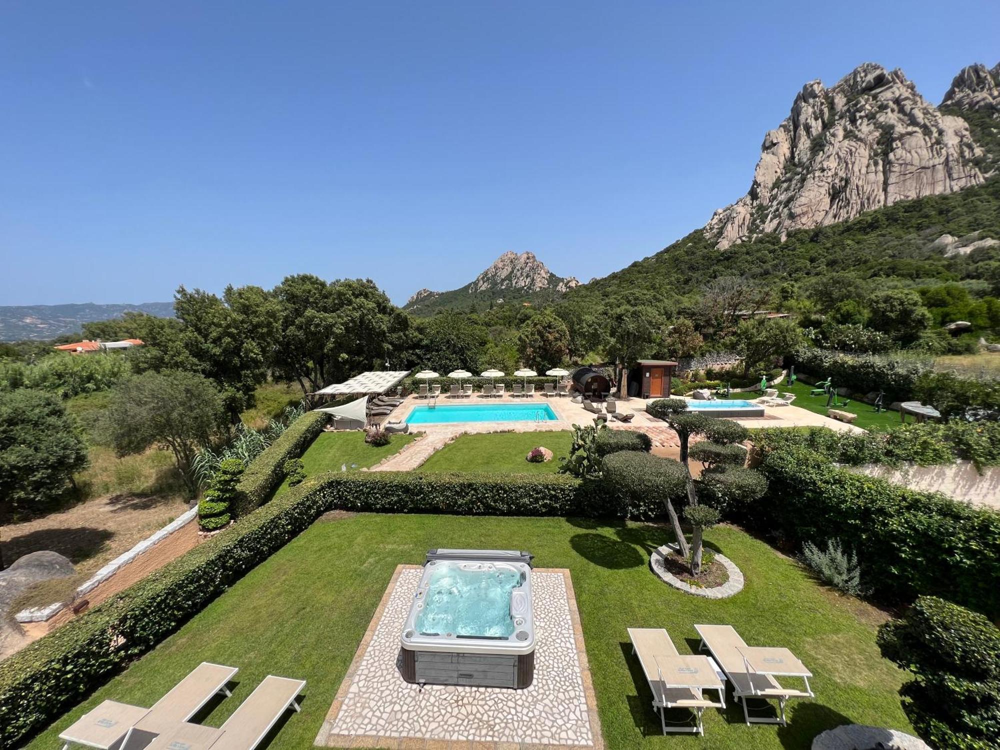 Antica Fonte Homes *