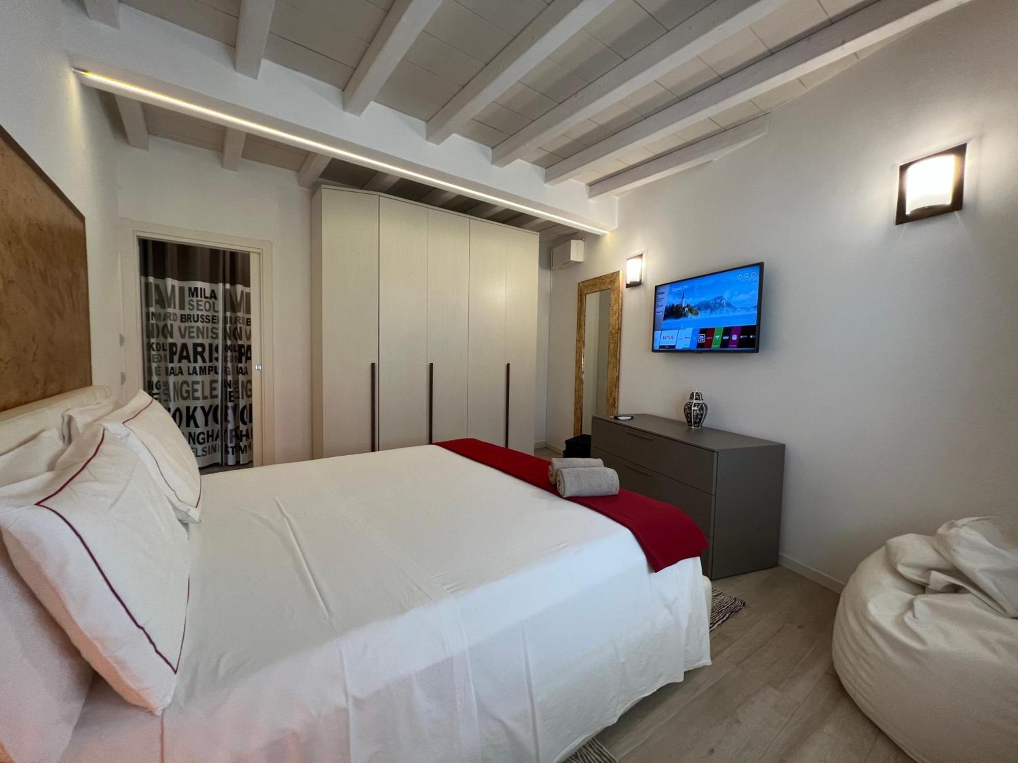 Holiday home Antica Fonte Homes