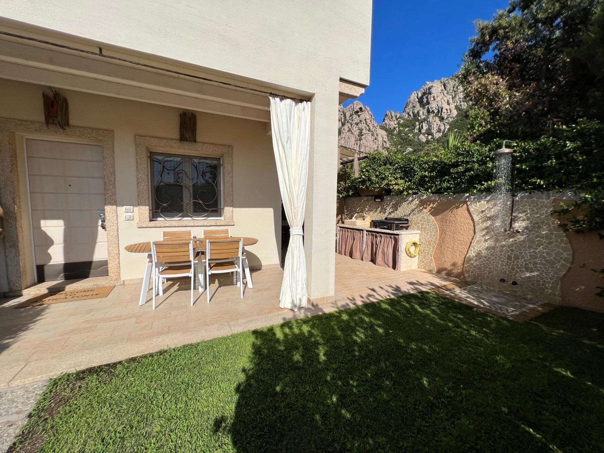 Antica Fonte Homes San Pantaleo